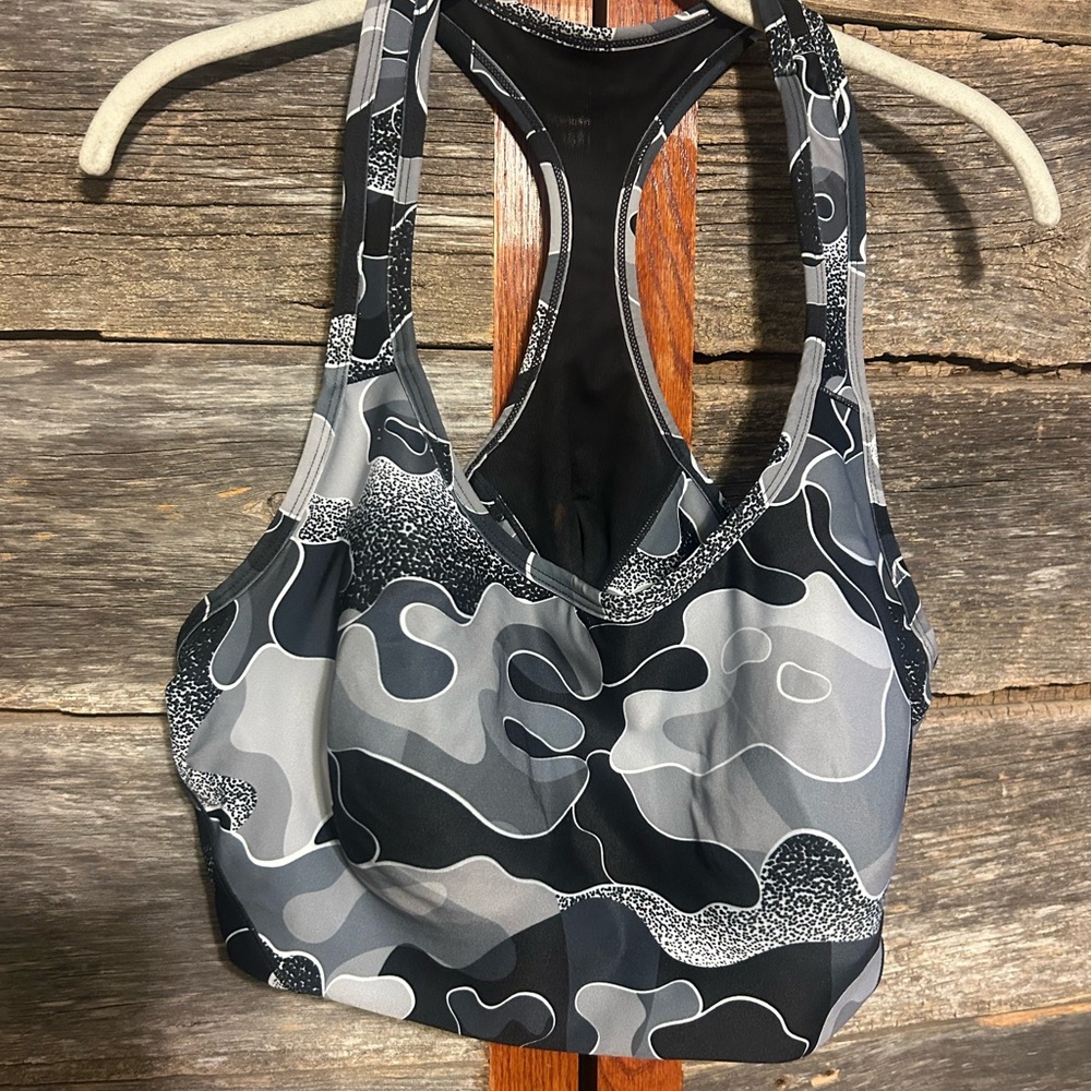 Avia Gray Patterned Sports Bra No Padding. Size XXXL